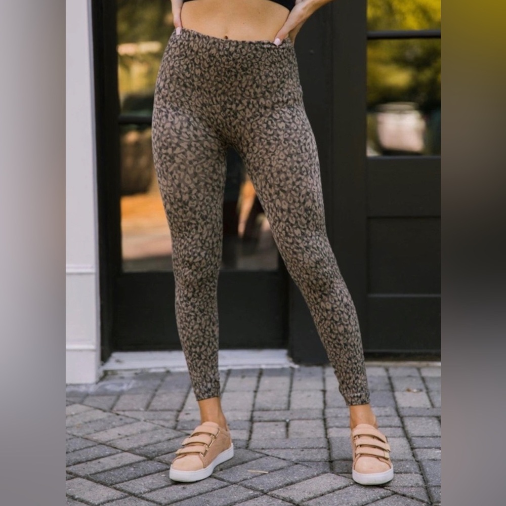 SPANX Look at Me Now Mini Seamless Leggings Size XS High Rise
